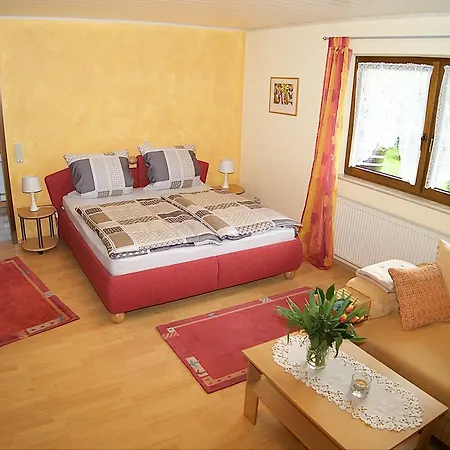 Ferienwohnung Rebenblick Appartement *